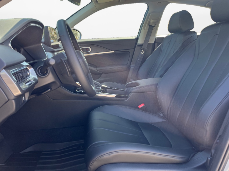 19UDE4H25TA011642 2026 Acura Integra FWD