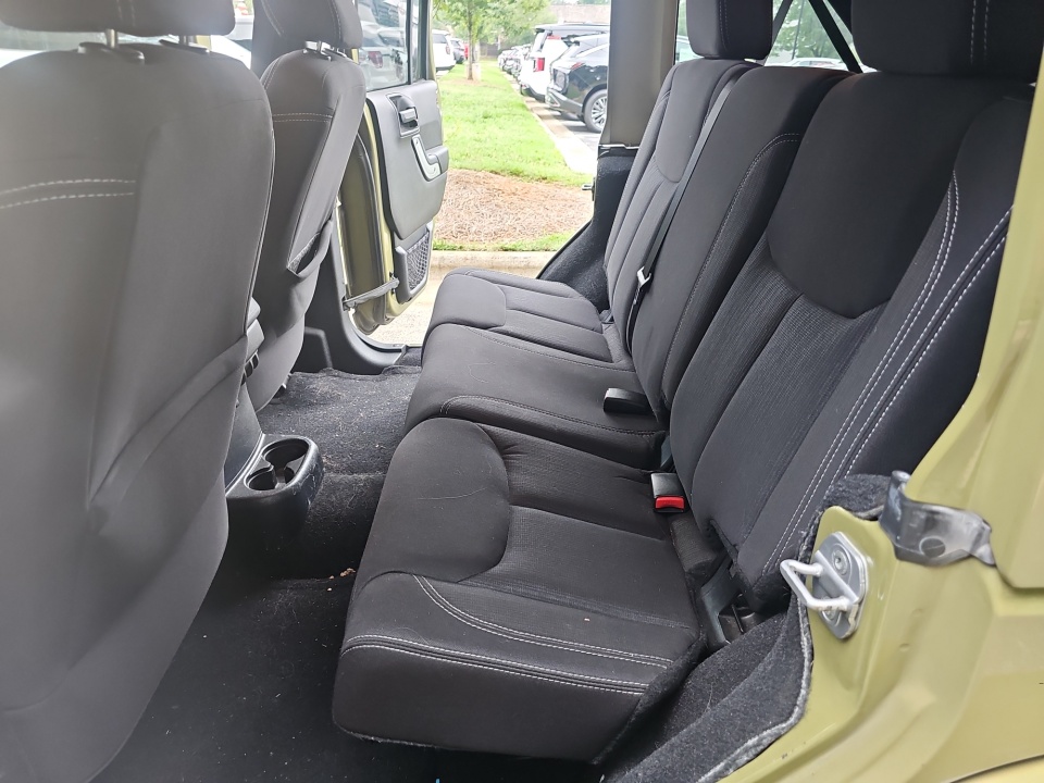 Used 2013 Jeep Wrangler Unlimited SUV