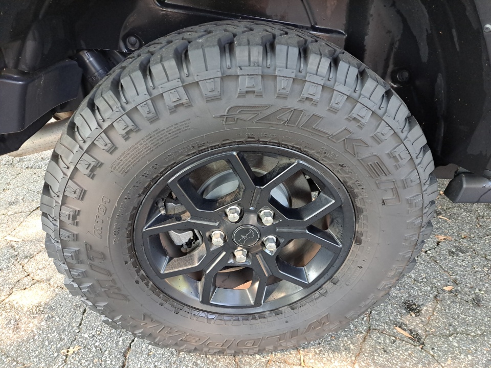 Used 2025 Jeep Wrangler SUV