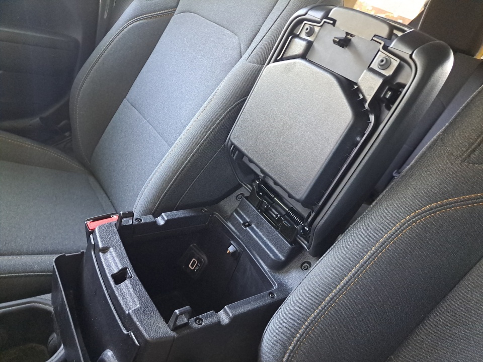 Used 2025 Jeep Wrangler SUV