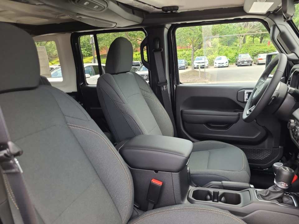 1C4PJXDG6SW616779 2025 Jeep Wrangler 4-Door Summit 4x4