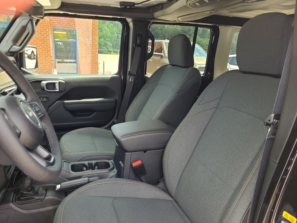 1C4PJXDG6SW616779 2025 Jeep Wrangler 4-Door Summit 4x4