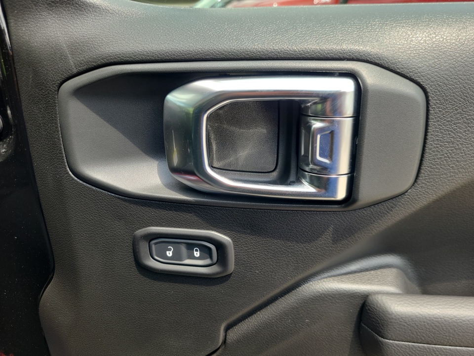 1C4PJXDG6SW616779 2025 Jeep Wrangler 4-Door Summit 4x4