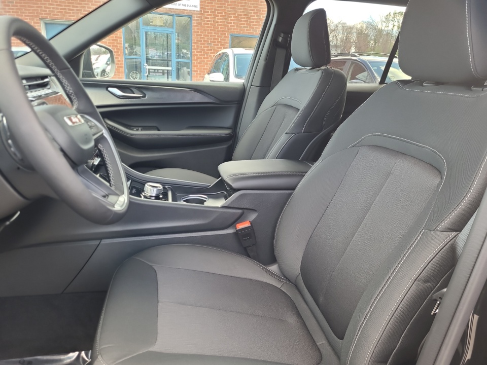 1C4RJHAG9SC356818 2025 Jeep Grand Cherokee Laredo X 4x4