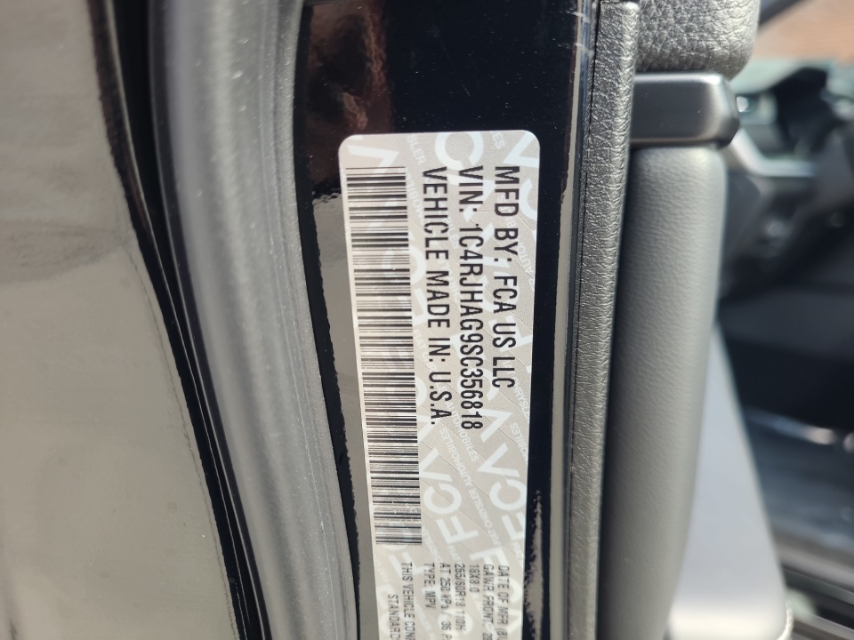 1C4RJHAG9SC356818 2025 Jeep Grand Cherokee Laredo X 4x4