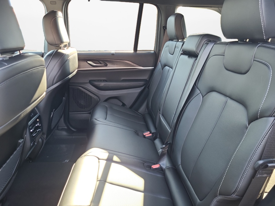 1C4RJHBG0S8751827 2025 Jeep Grand Cherokee Limited 4x4