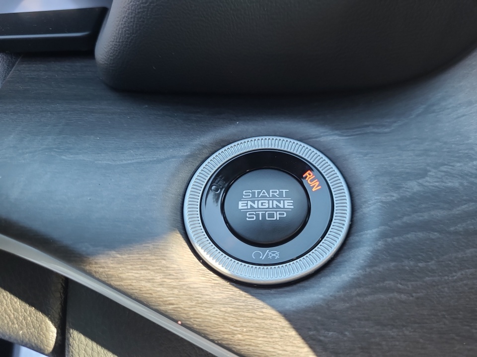 1C4RJHBG0S8751827 2025 Jeep Grand Cherokee Limited 4x4