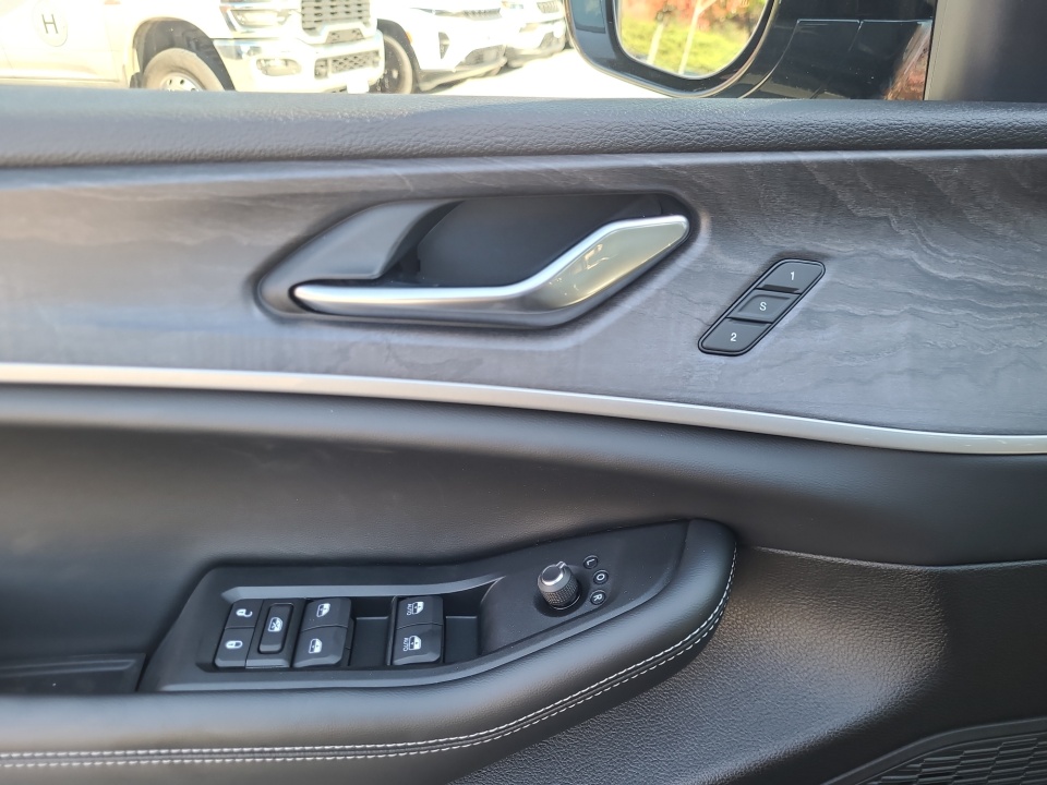 1C4RJHBG0S8751827 2025 Jeep Grand Cherokee Limited 4x4