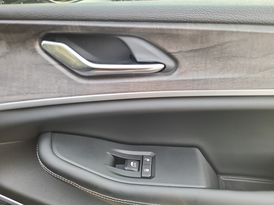 1C4RJHBRXTC222112 2026 Jeep Grand Cherokee Limited 4x4