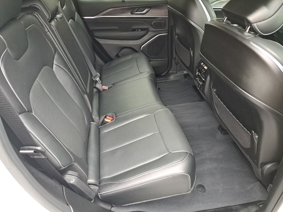 Used 2023 Jeep Grand Cherokee SUV