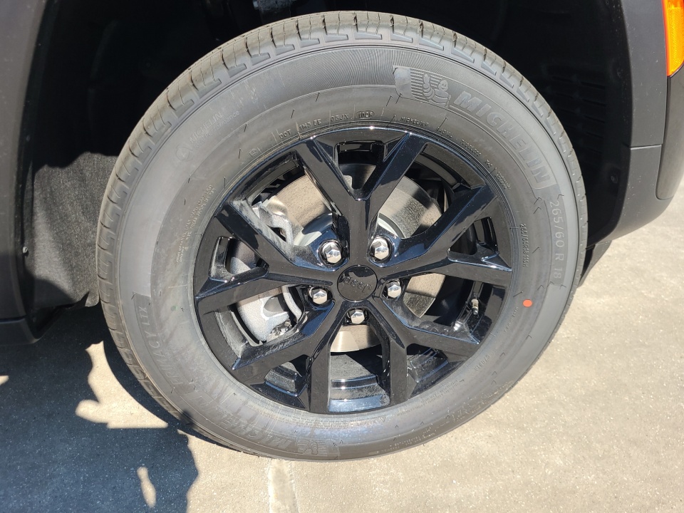 1C4RJKAR9T8574969 2026 Jeep Grand Cherokee L Altitude 4x4