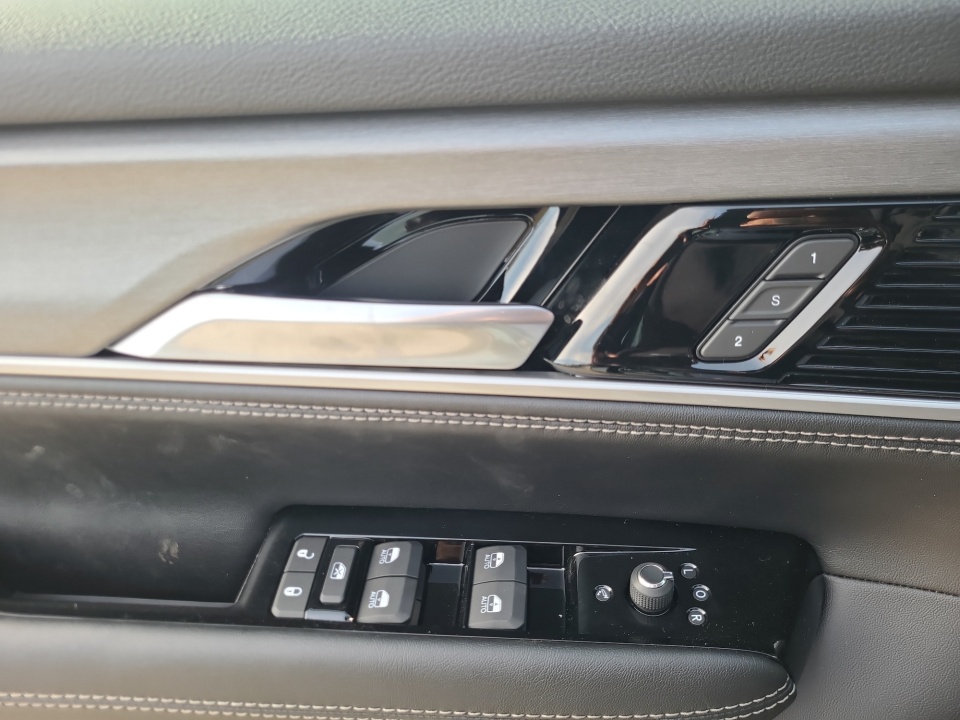 1C4SJSAP8TS168832 2026 Jeep Grand Wagoneer L 4x4