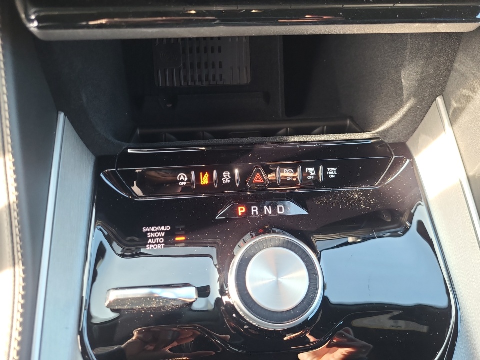 1C4SJSAP8TS168832 2026 Jeep Grand Wagoneer L 4x4