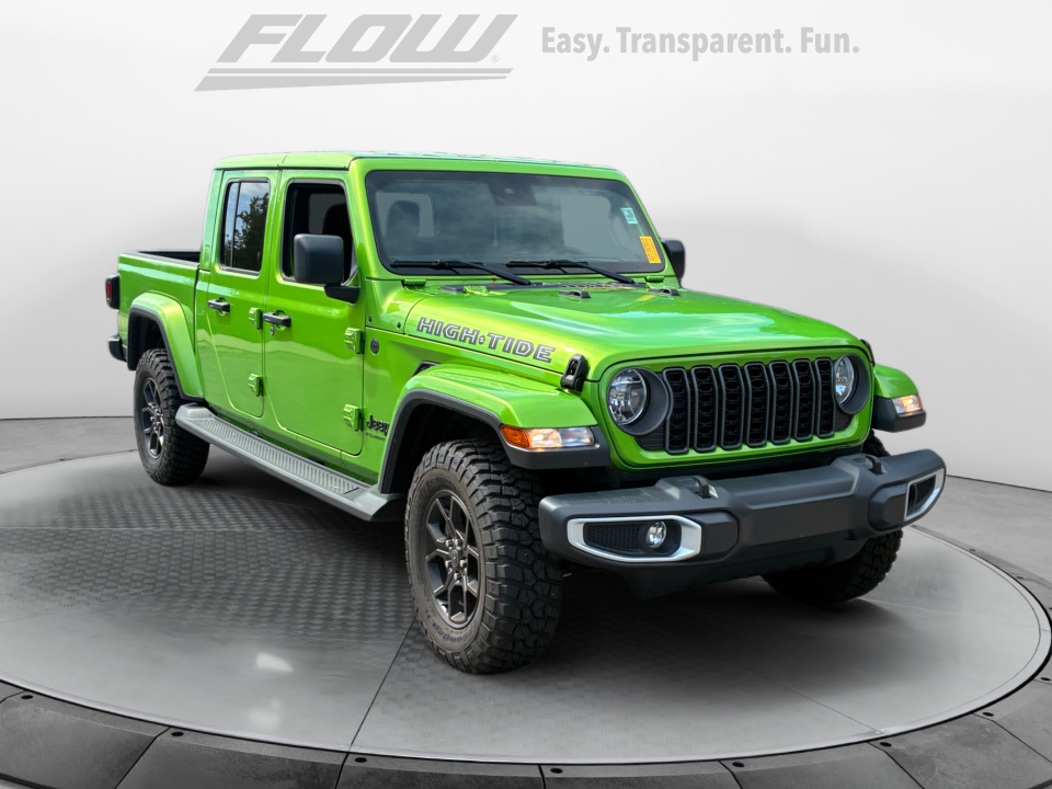 Green 2025 Jeep Gladiator Pickup Truck Four-Wheel Drive Automatic