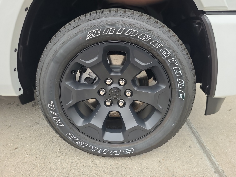 1C6SRFFT2TN210519 2026 Ram 1500 Big Horn Crew Cab 4x4 5'7" Box