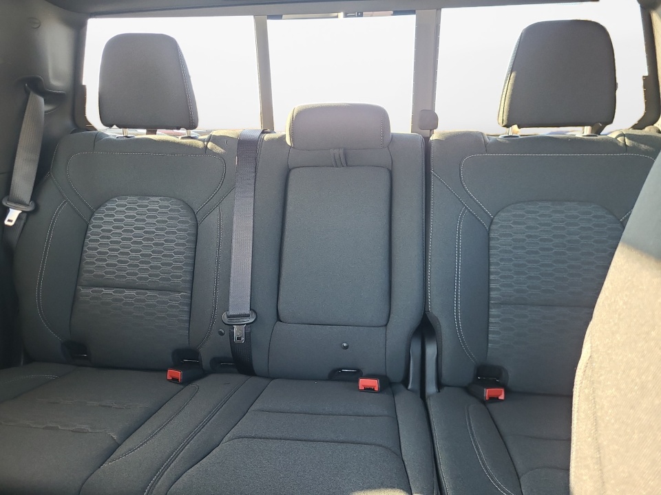 1C6SRFFT2TN305579 2026 Ram 1500 Big Horn Crew Cab 4x4 5'7" Box