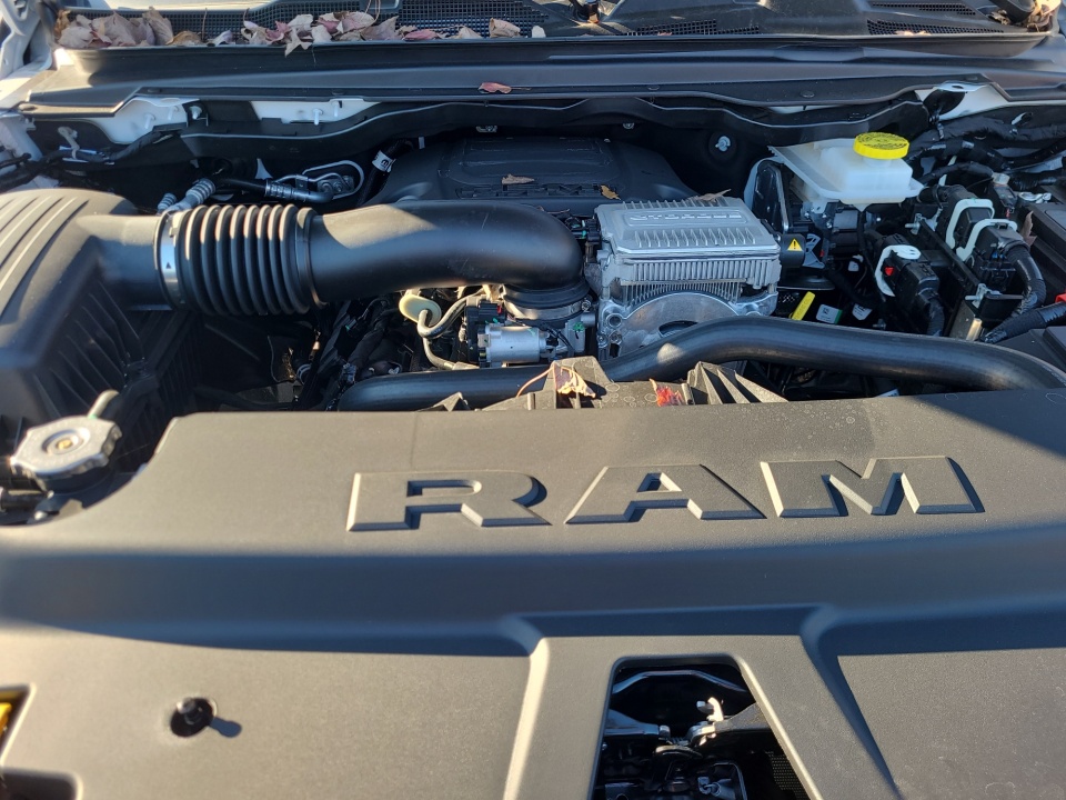 1C6SRFFT2TN305579 2026 Ram 1500 Big Horn Crew Cab 4x4 5'7" Box