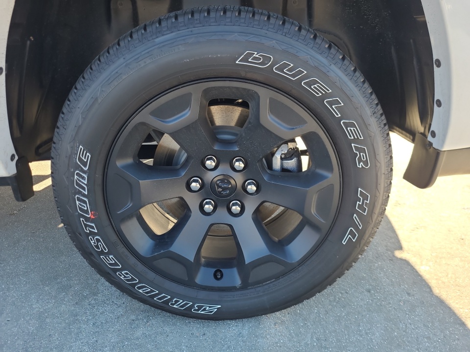 1C6SRFFT2TN305579 2026 Ram 1500 Big Horn Crew Cab 4x4 5'7" Box