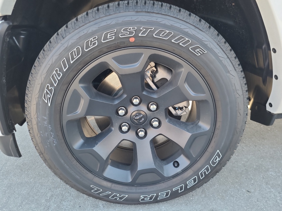 1C6SRFFT2TN305579 2026 Ram 1500 Big Horn Crew Cab 4x4 5'7" Box