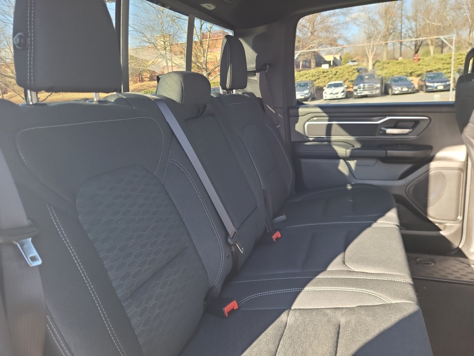 1C6SRFFT2TN305579 2026 Ram 1500 Big Horn Crew Cab 4x4 5'7" Box