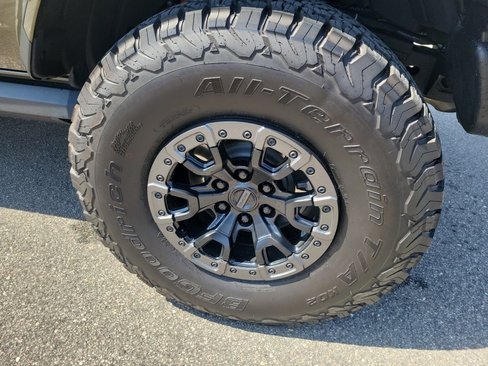 Used 2024 Ford Bronco SUV