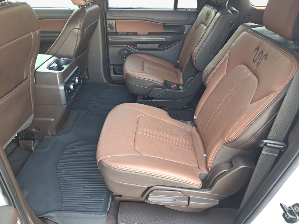 Used 2024 Ford Expedition SUV