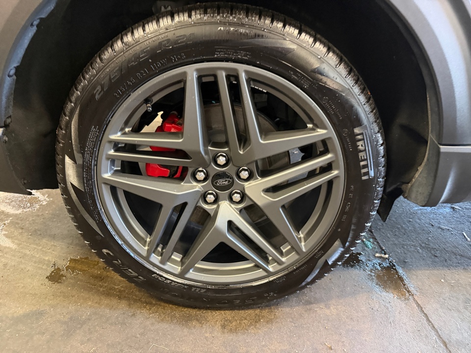 Used 2026 Ford Explorer SUV