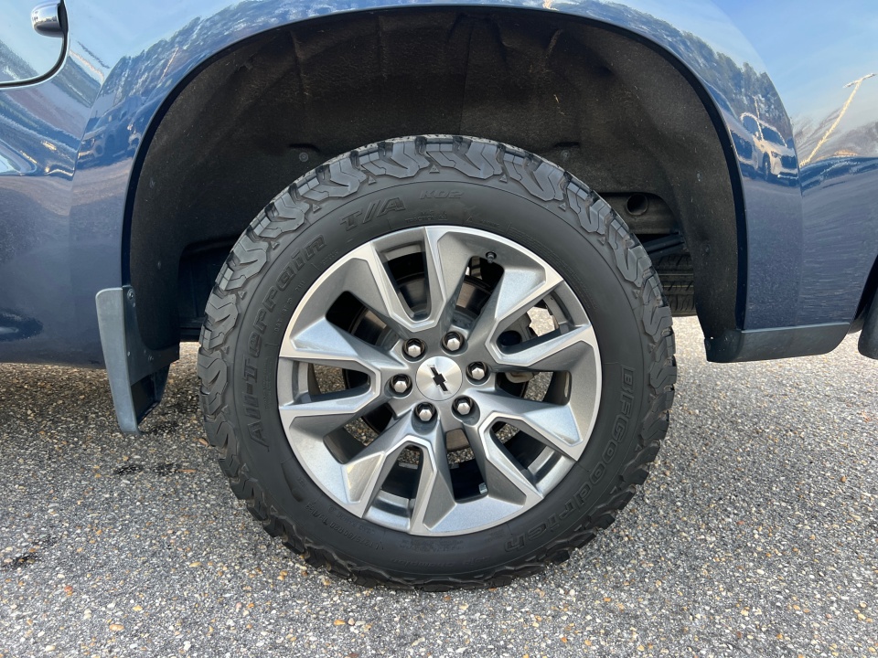 1GCUYEED8MZ274731 2021 Chevrolet Silverado 1500 4WD Crew Cab Short Bed RST