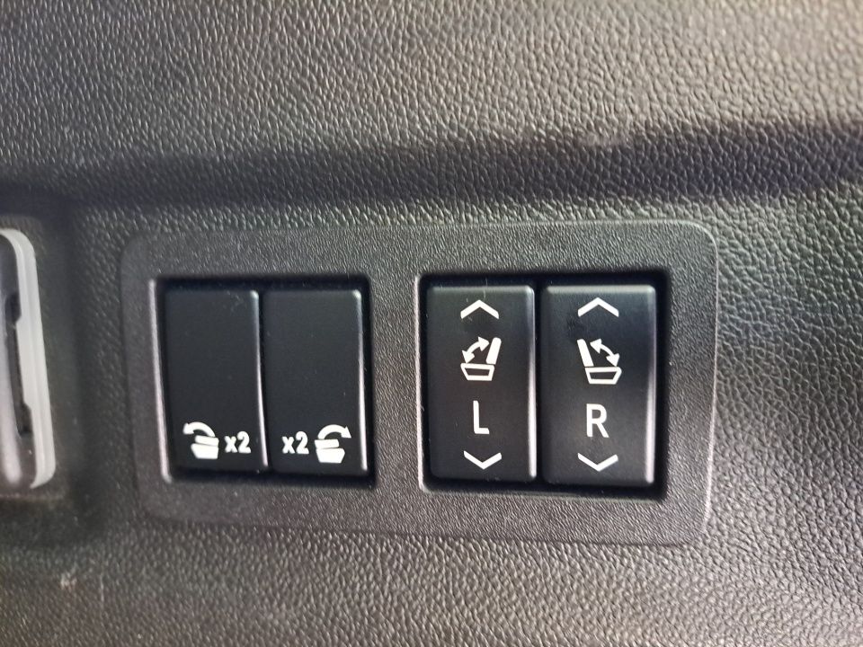 Used 2023 GMC Yukon SUV