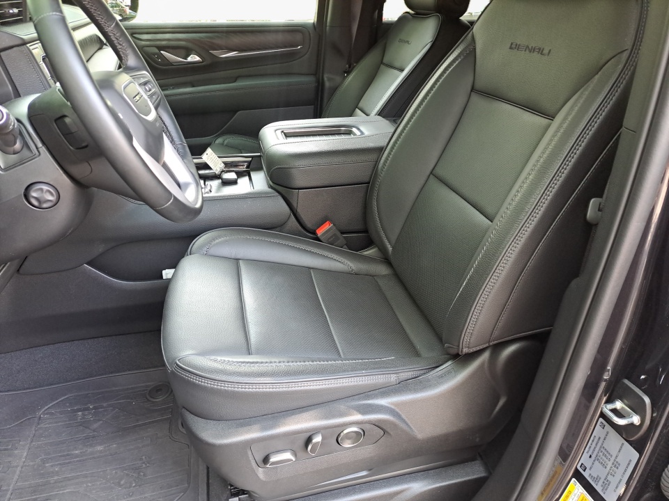 Used 2024 GMC Yukon SUV