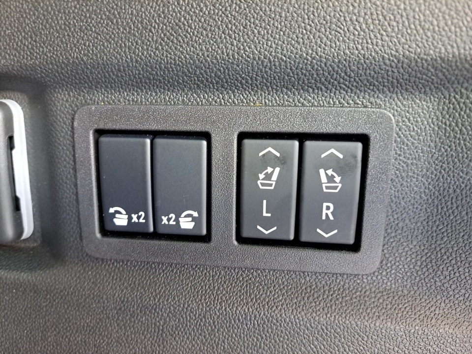 Used 2024 GMC Yukon SUV