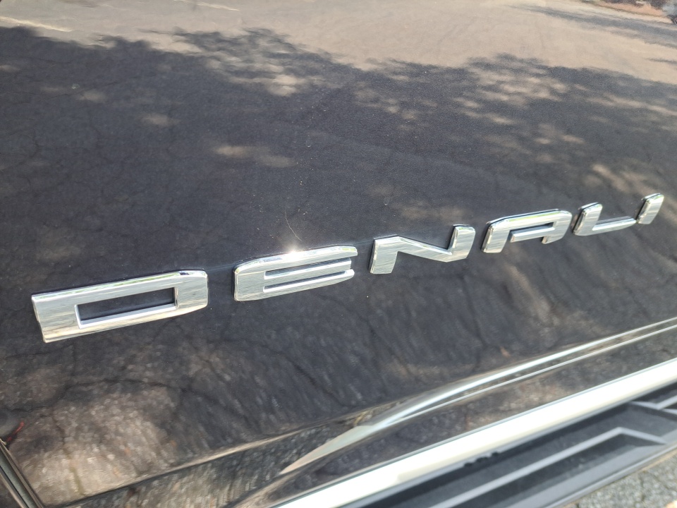Used 2024 GMC Yukon SUV
