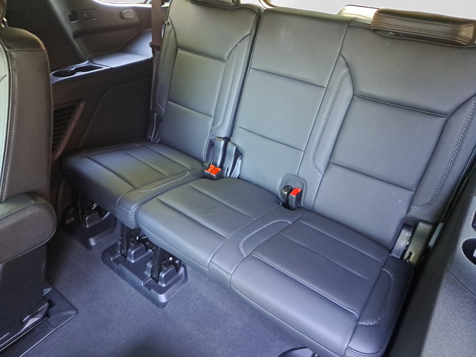 Used 2025 GMC Yukon SUV