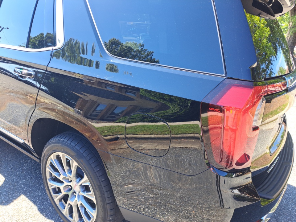 Used 2025 GMC Yukon SUV