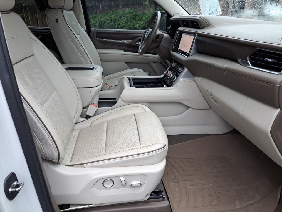 Used 2021 GMC Yukon XL SUV