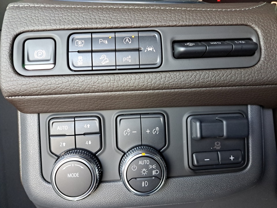 1GKS2JKL7PR423393 2023 GMC Yukon XL 4WD Denali