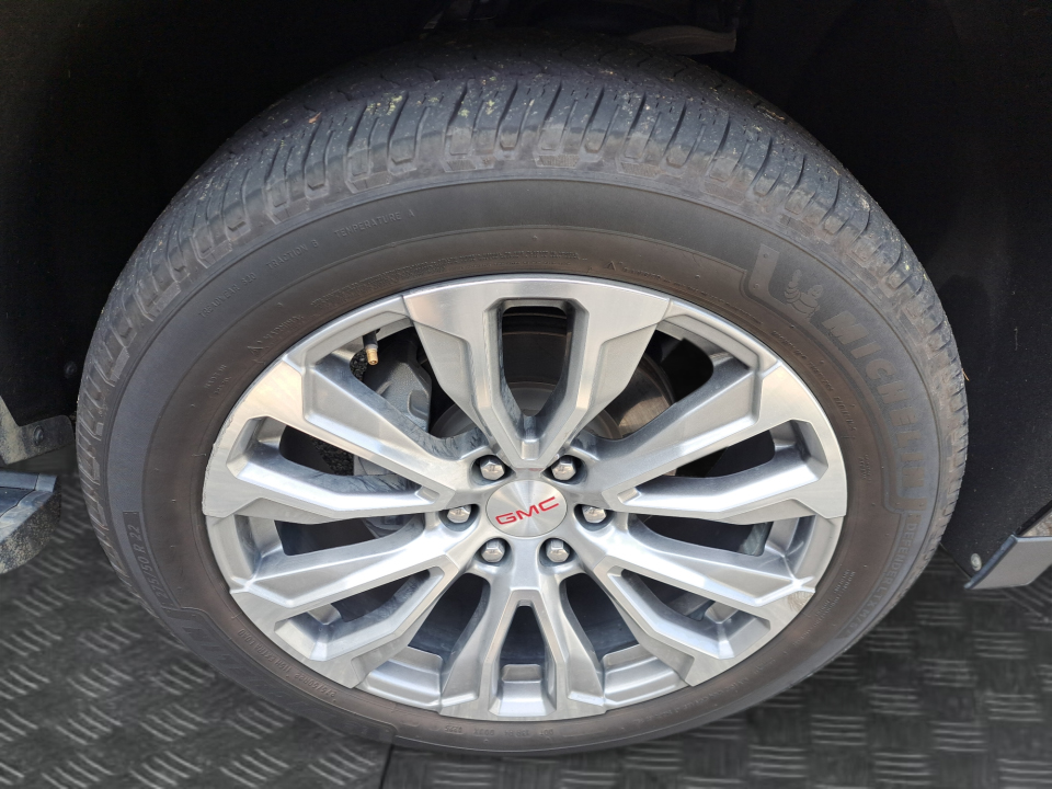 Used 2021 GMC Yukon XL SUV