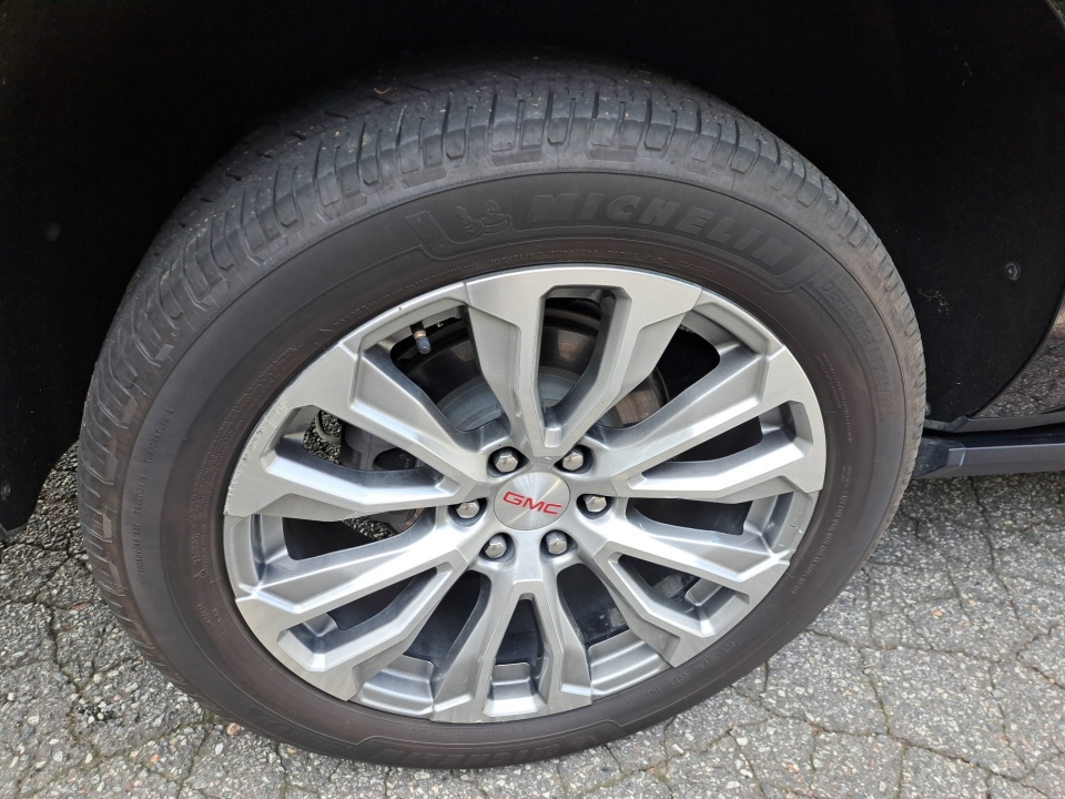 Used 2021 GMC Yukon XL SUV