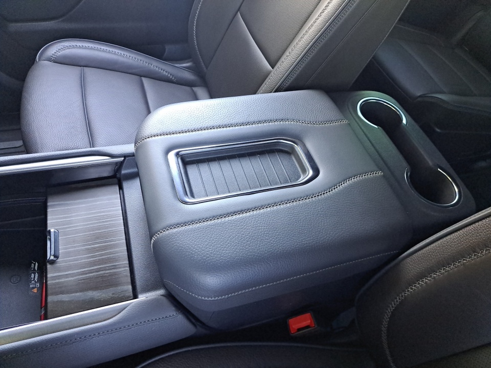 Used 2023 GMC Yukon XL SUV