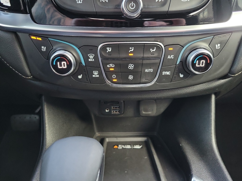 1GNERKKW6PJ330231 2023 Chevrolet Traverse Premier
