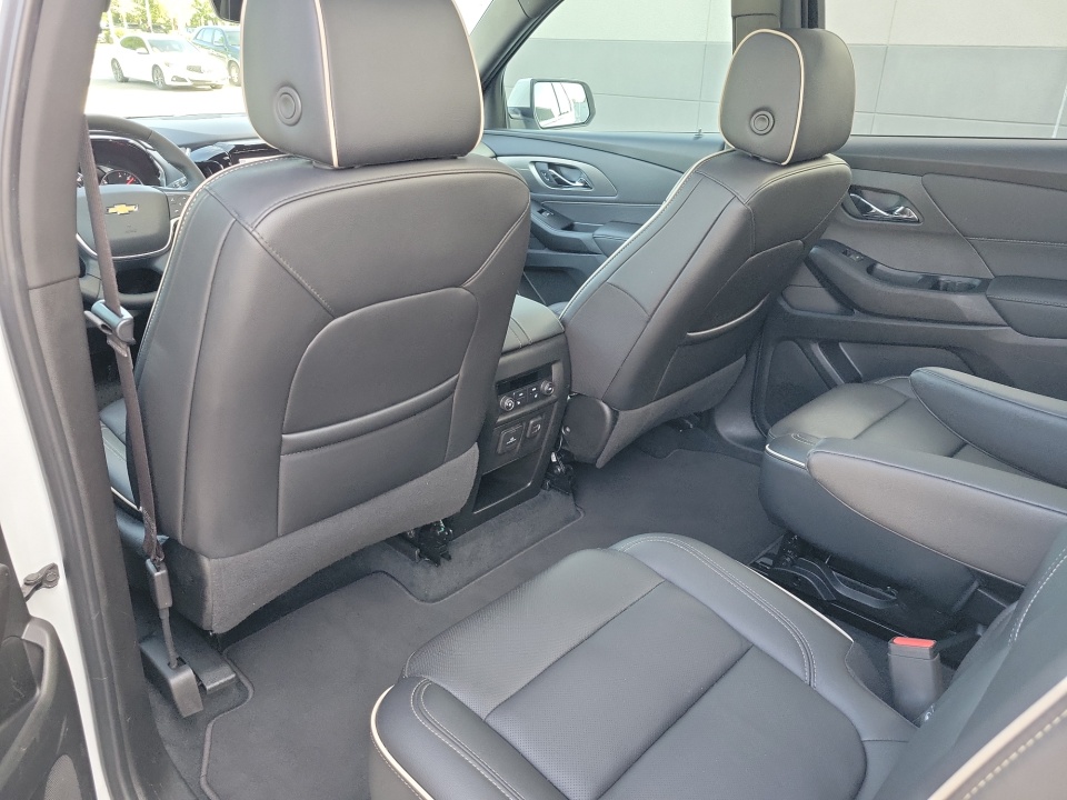 1GNERKKW6PJ330231 2023 Chevrolet Traverse Premier