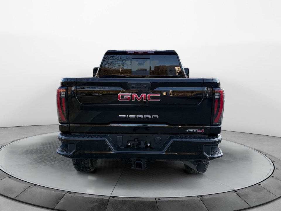 1GT4UPEY9TF186054 2026 GMC Sierra 2500HD Crew Cab, Standard Bed, AT4, 4WD