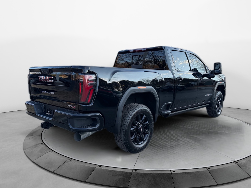 1GT4UPEY9TF186054 2026 GMC Sierra 2500HD Crew Cab, Standard Bed, AT4, 4WD