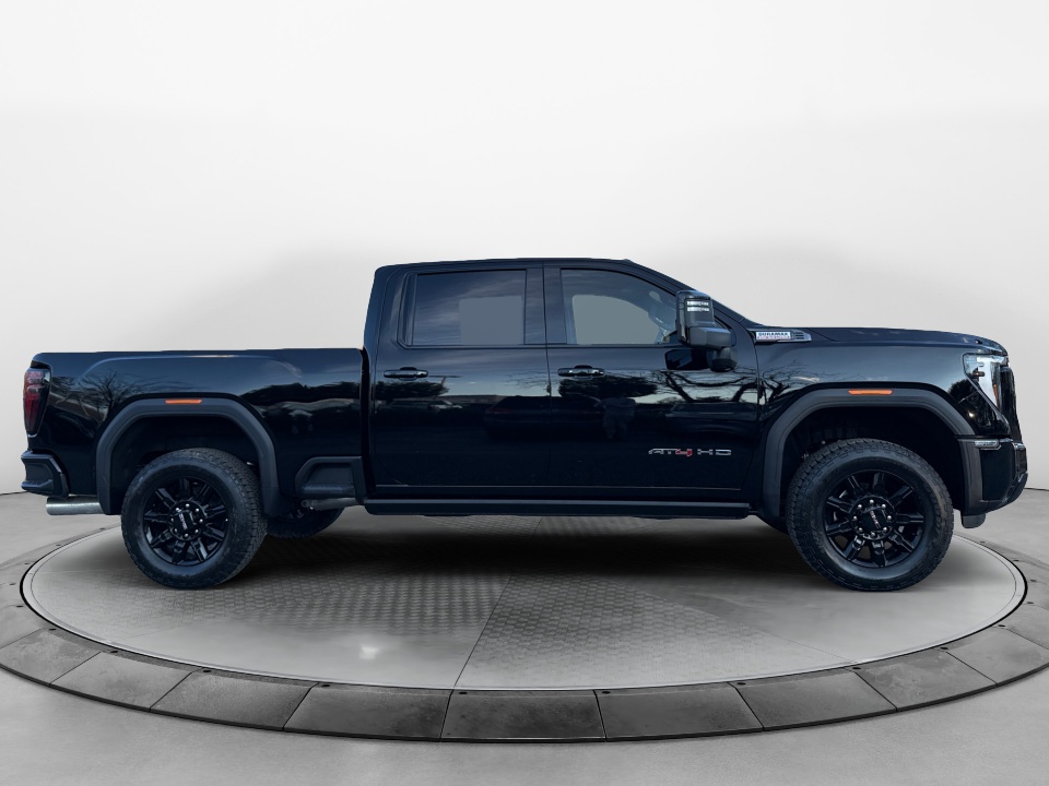 1GT4UPEY9TF186054 2026 GMC Sierra 2500HD Crew Cab, Standard Bed, AT4, 4WD