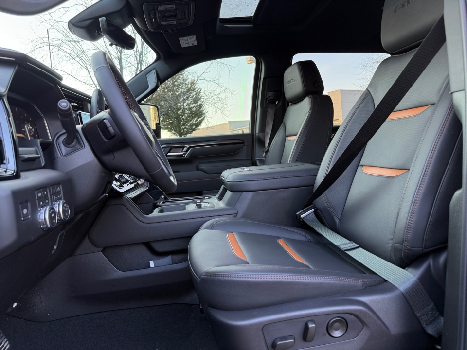 1GT4UPEY9TF186054 2026 GMC Sierra 2500HD Crew Cab, Standard Bed, AT4, 4WD