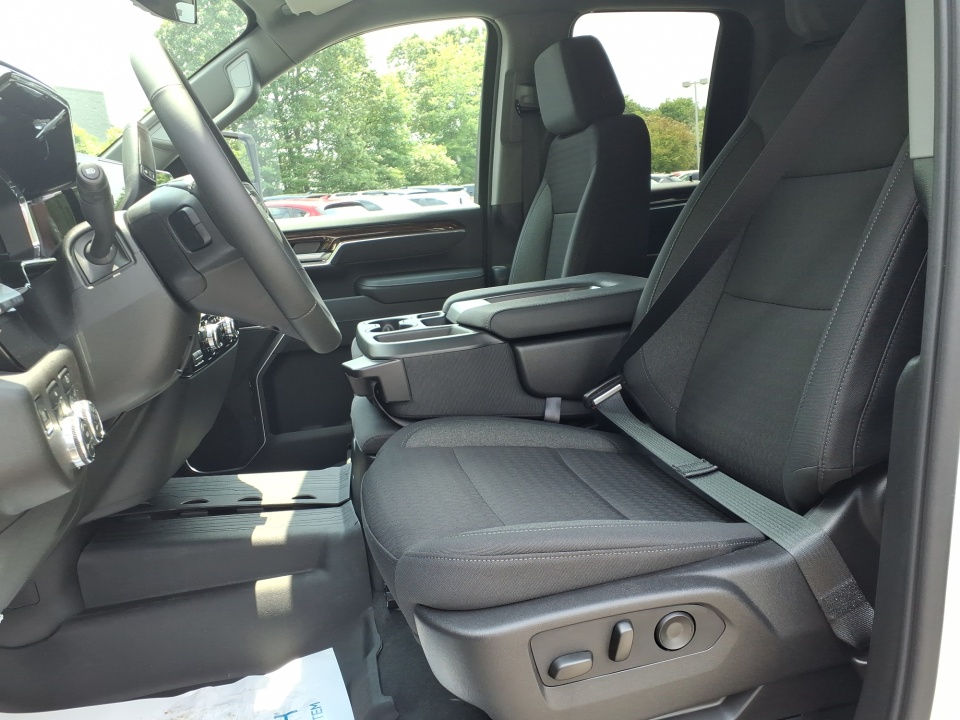 1GT5UME74SF305444 2025 GMC Sierra 2500HD 4WD Double Cab Standard Bed SLE