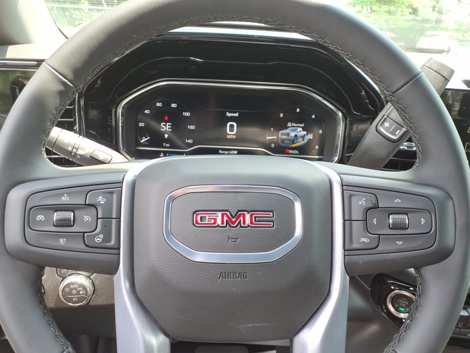 1GT5UME74SF305444 2025 GMC Sierra 2500HD 4WD Double Cab Standard Bed SLE