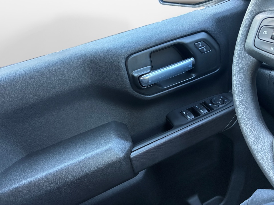 1GTPUAEK3TZ496270 2026 GMC Sierra 1500 Pro