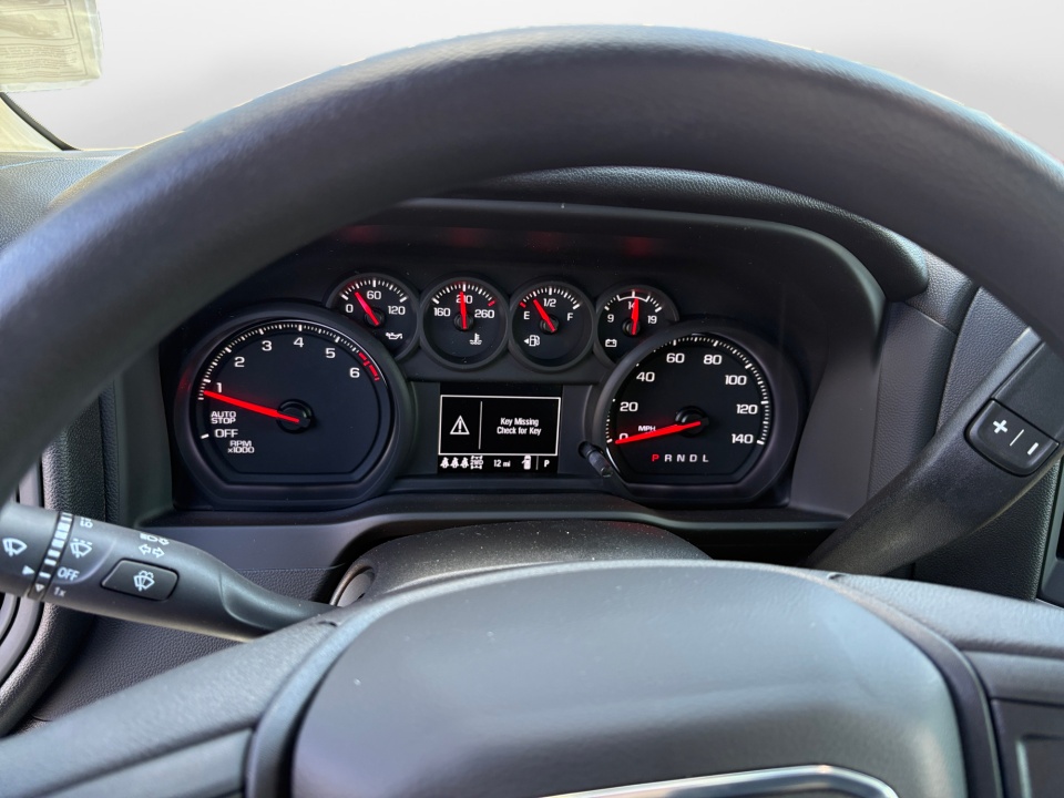 1GTRUAEK6SZ166226 2025 GMC Sierra 1500 4WD Double Cab Standard Box Pro