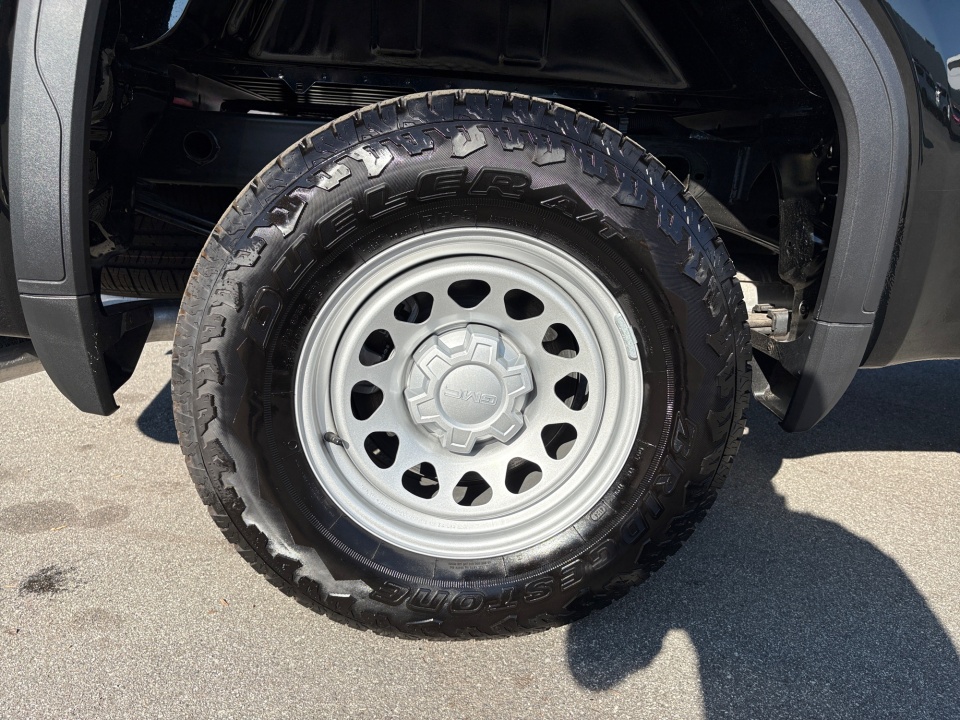 1GTRUAEK6SZ166226 2025 GMC Sierra 1500 4WD Double Cab Standard Box Pro